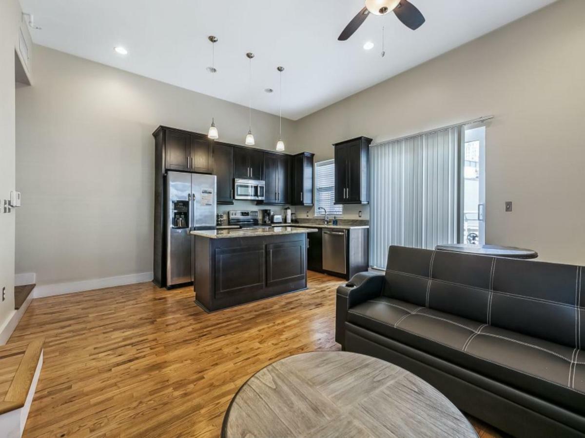 Beautiful Condos Steps From French Quarter And Bourbon St نيو أورلينز المظهر الخارجي الصورة